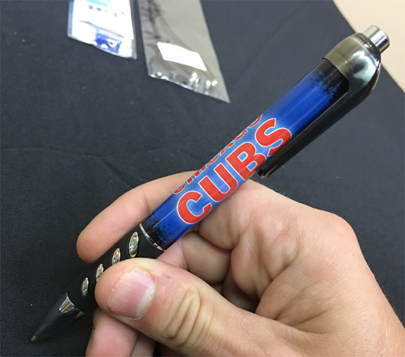 Chicago Cubs - Diamond Grip Pen - Sports Team Logo Prizes - Prizes & Novelties